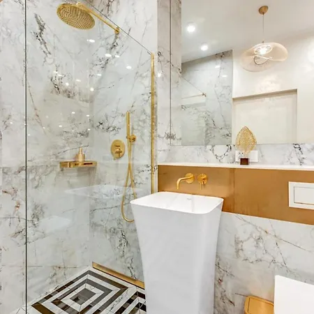 Alqueen - Old Town Granaria Appartamento *