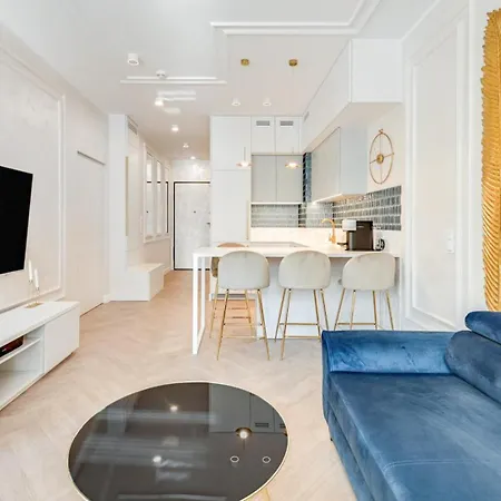 Appartamento Alqueen - Old Town Granaria Danzica