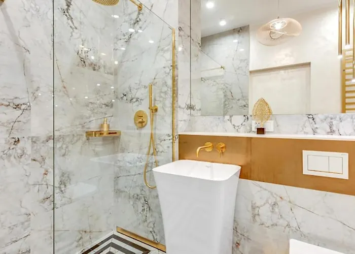 Alqueen - Old Town Granaria Apartment *