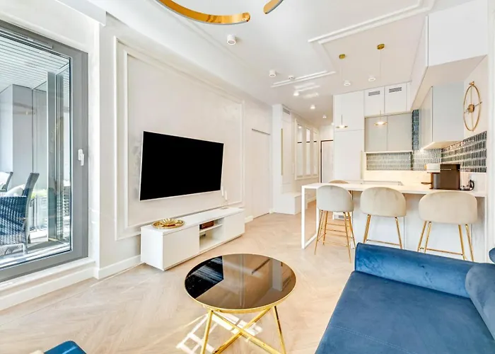 Alqueen - Old Town Granaria Apartment *